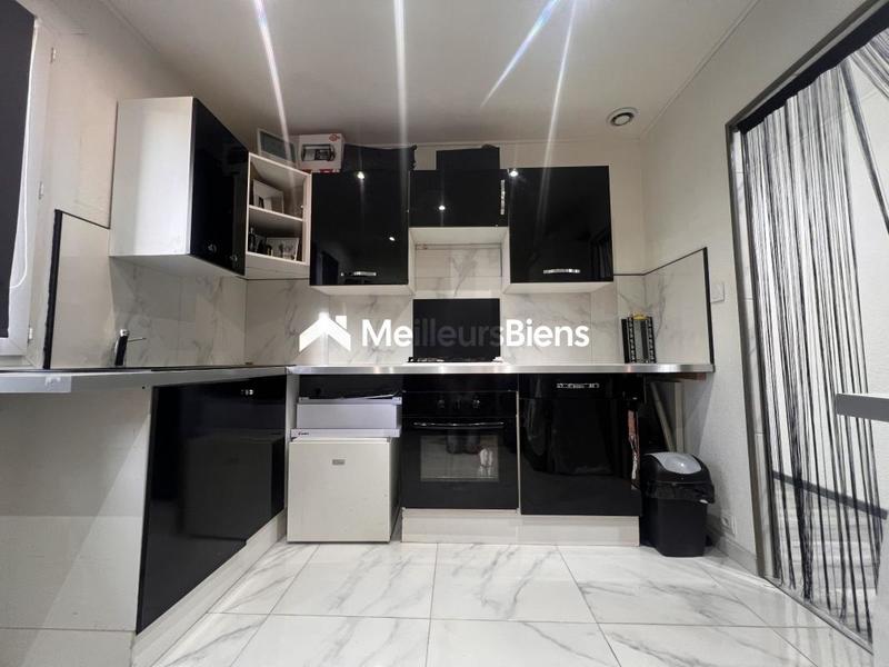 Maison - 171 m² - 8 pièces