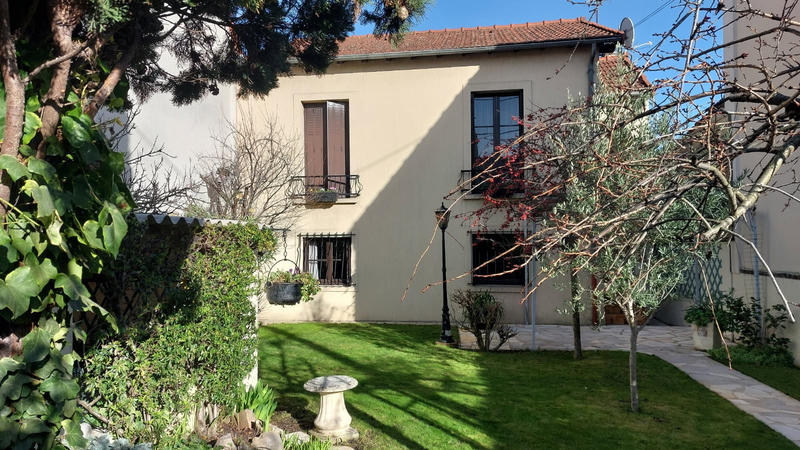 Maison - 138 m² - 5 pièces