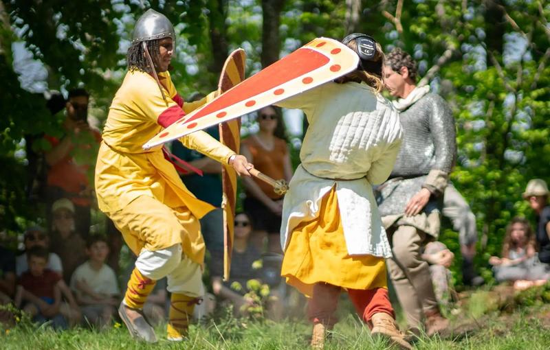 Tous aux châteaux d'Ottrott le 1er Mai !