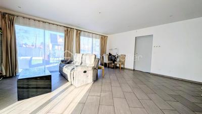 Pavillon - 100 m² - 4 pièces