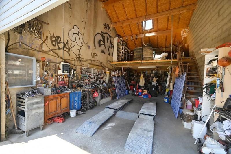 Propriété - 200 m² - 7 pièces