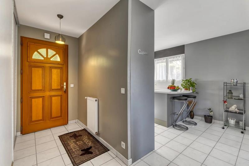 Maison - 140 m² - 6 pièces