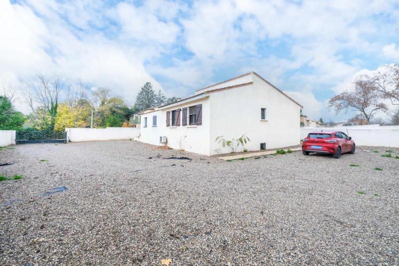 Villa - 145 m² - 6 pièces