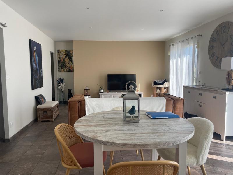 Maison - 105 m² - 4 pièces