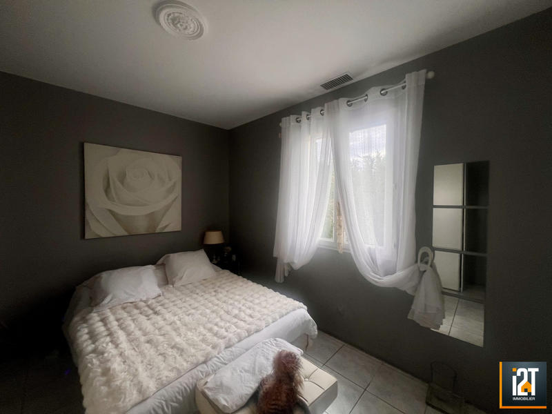 Maison traditionnelle - 96 m² - 4 pièces