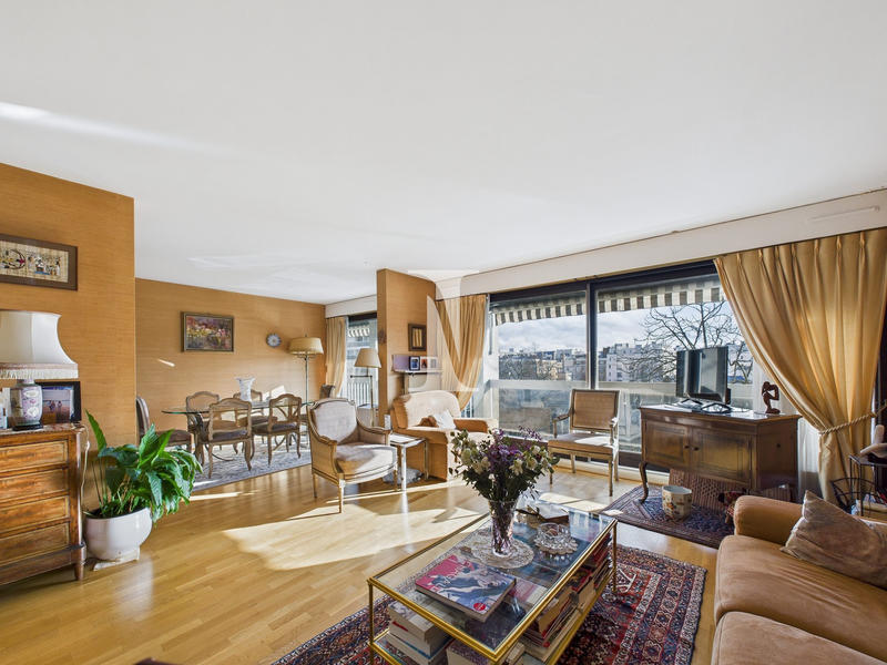 Appartement - 123 m² - 5 pièces