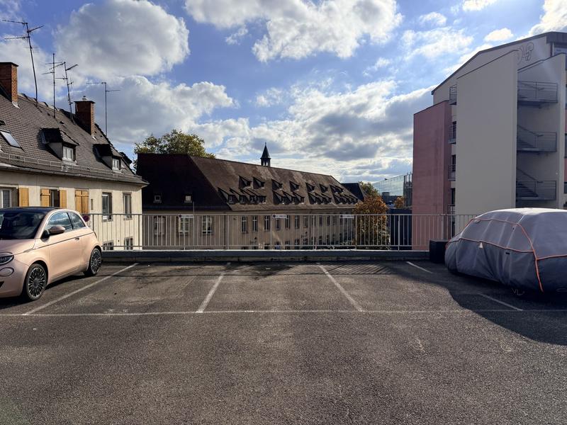 Parking / Garage - 40 m²