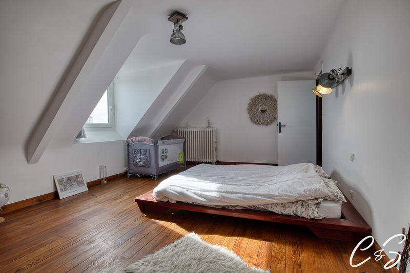 Maison ancienne - 193 m² - 7 pièces