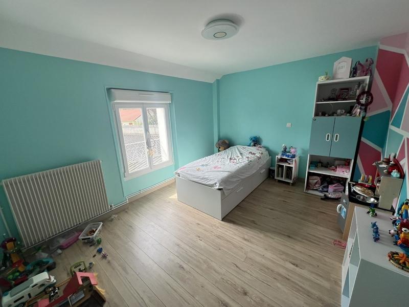 Maison - 100 m² - 6 pièces