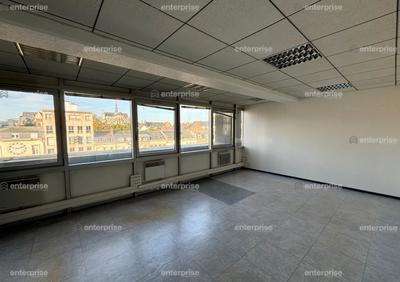 Bureau - 920 m²