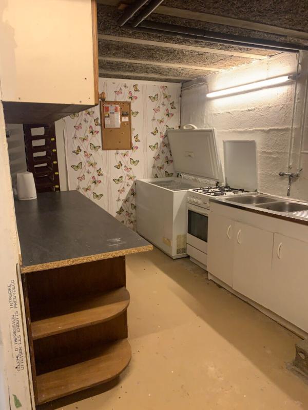 Maison - 180 m² - 8 pièces