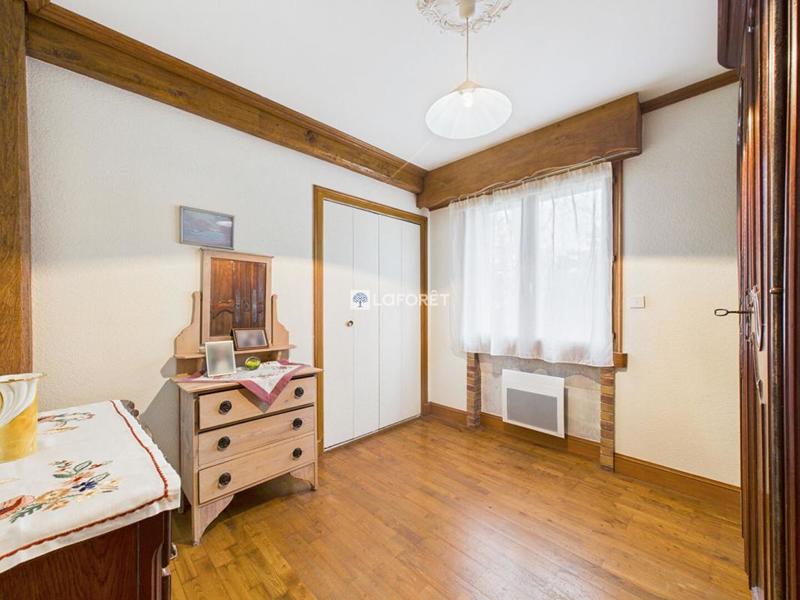 Propriété - 323 m² - 13 pièces