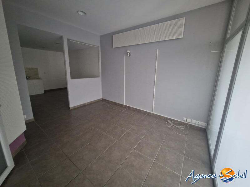 Local commercial - 56 m² - 3 pièces