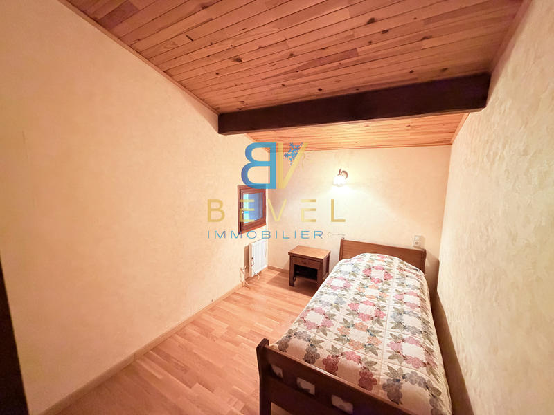 Maison - 147 m² - 6 pièces