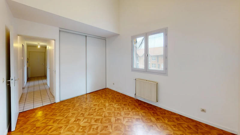 Appartement - 85 m² - 4 pièces