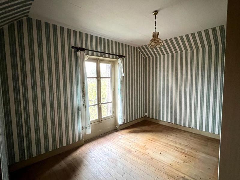 Maison - 91 m² - 6 pièces