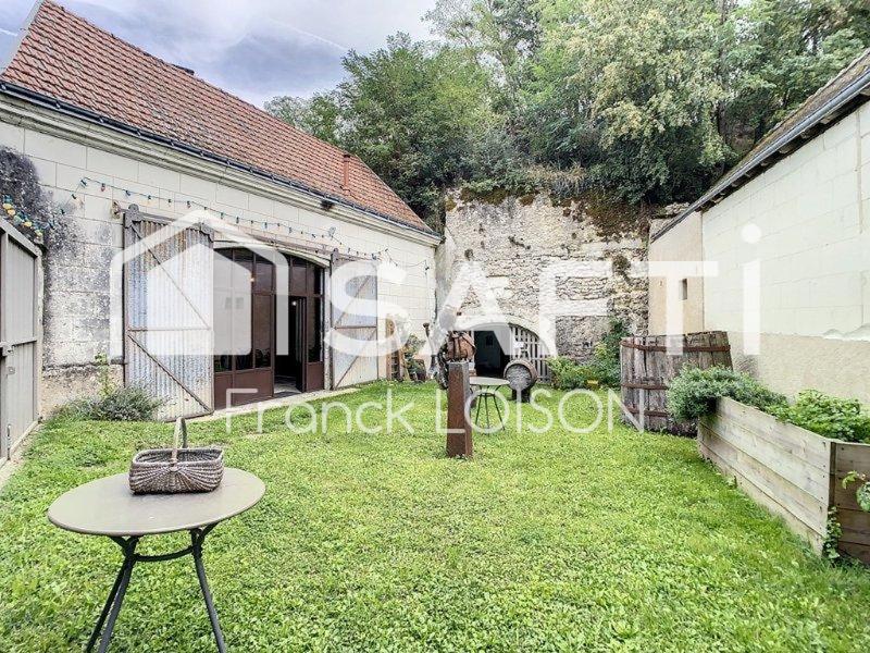 Maison - 203 m² - 7 pièces