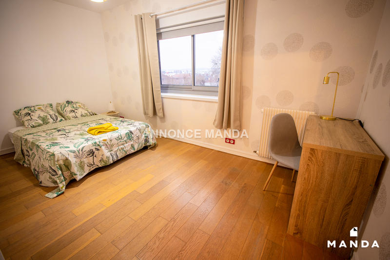 Chambre - 72 m² - 4 pièces