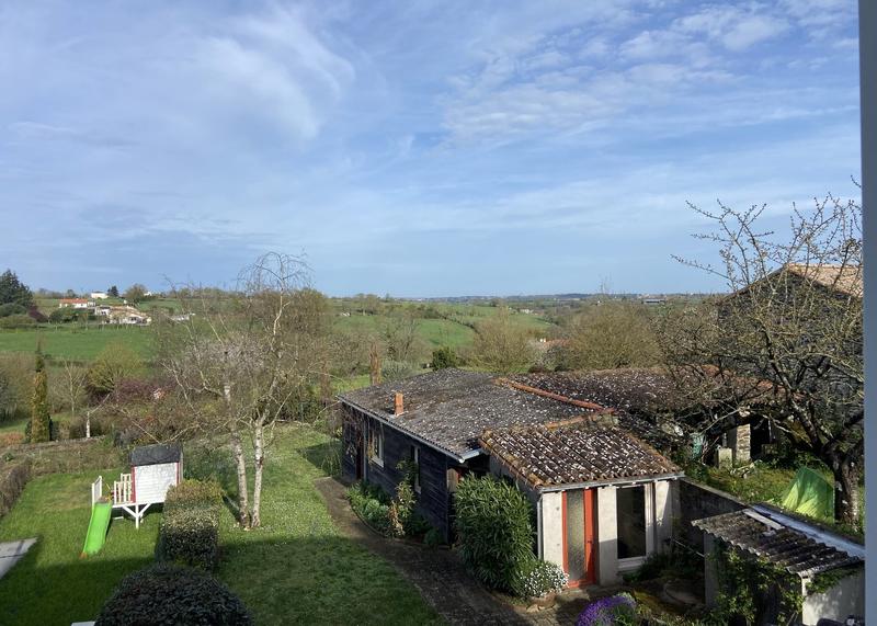 Maison - 180 m² - 6 pièces