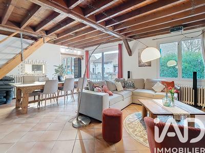 Maison - 167 m² - 8 pièces