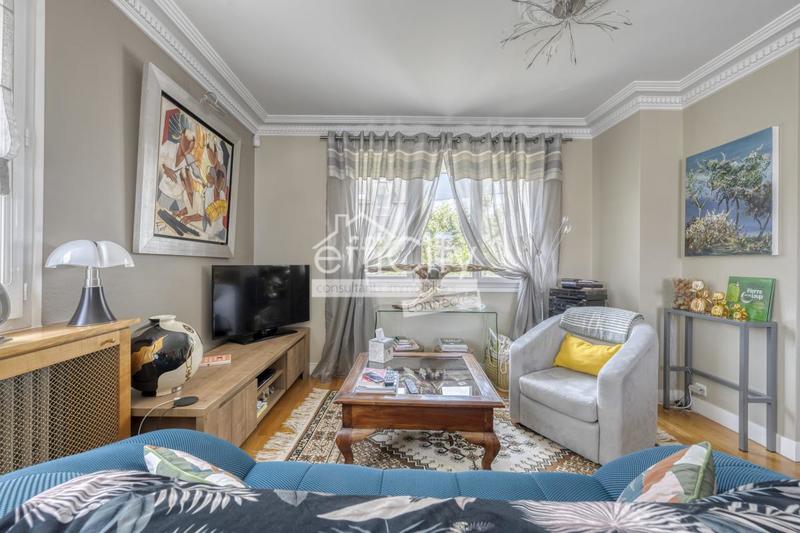 Appartement - 95 m² - 4 pièces