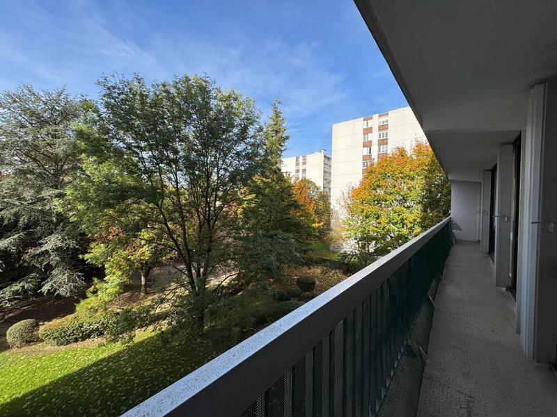 Appartement - 77 m² - 4 pièces