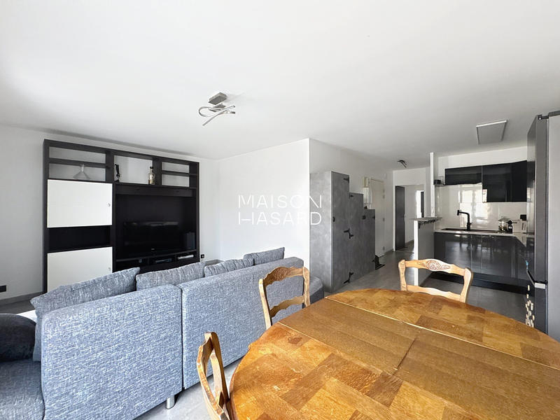 Appartement - 64 m² - 3 pièces