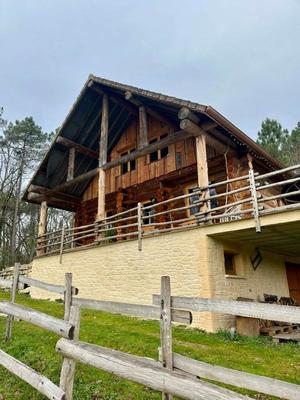 Châlet - 140 m² - 4 pièces