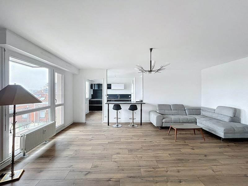 Appartement - 102 m² - 4 pièces