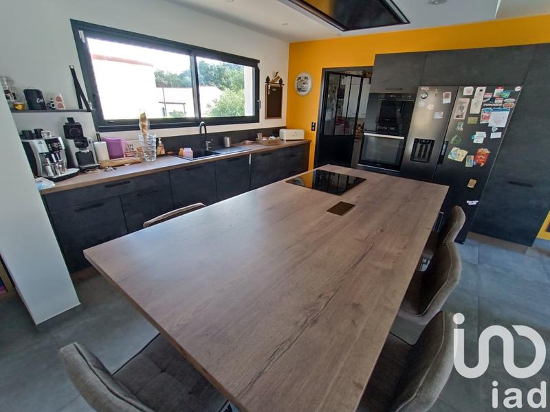 Maison - 145 m² - 5 pièces