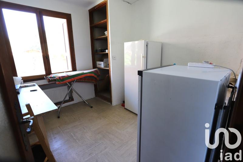 Maison - 219 m² - 8 pièces