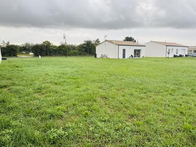 Terrain - 587 m²