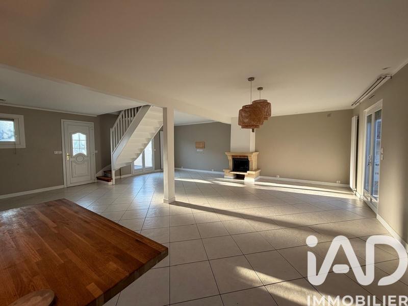 Maison - 122 m² - 5 pièces