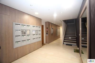 Appartement - 60 m² - 2 pièces