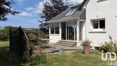 Maison - 140 m² - 8 pièces