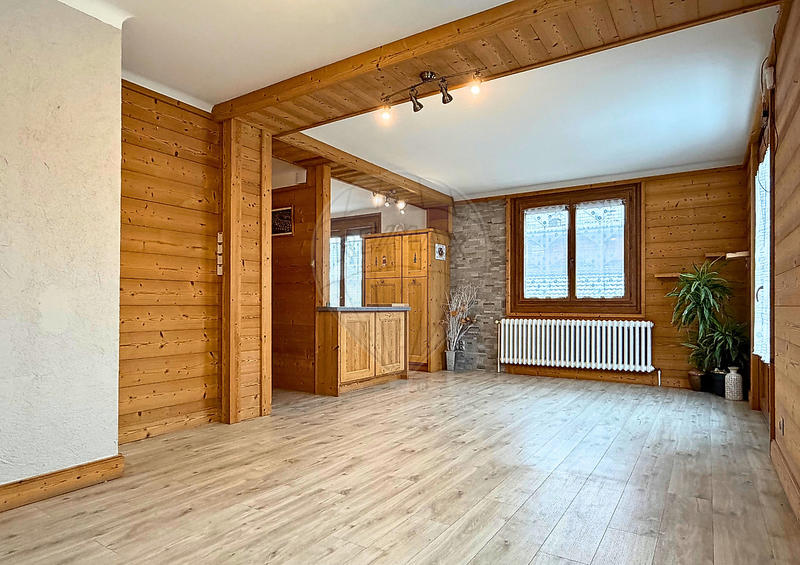 Maison - 119 m² - 6 pièces