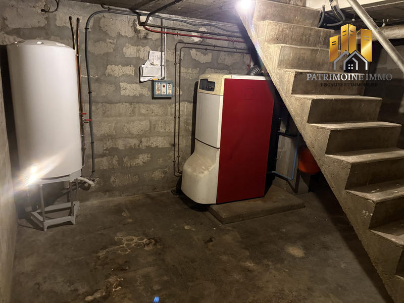 Maison - 90 m² - 5 pièces