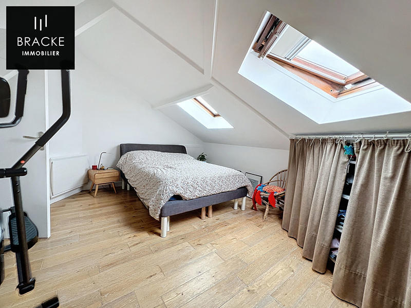 Appartement - 93 m² - 5 pièces