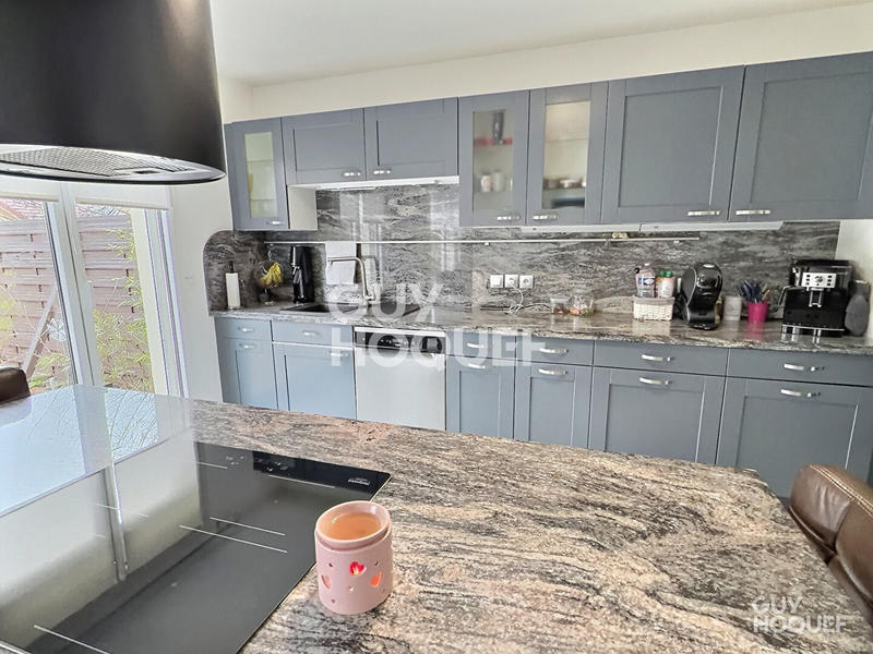 Maison - 139 m² - 7 pièces