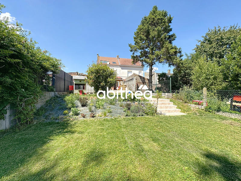 Maison - 144 m² - 5 pièces