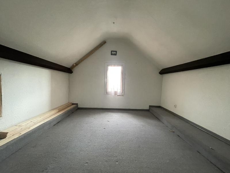 Maison traditionnelle - 60 m² - 5 pièces