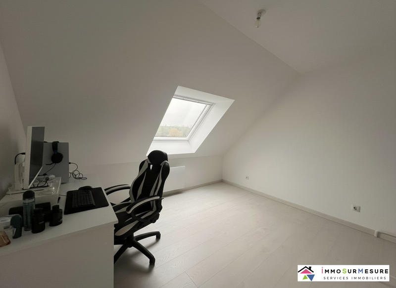 Maison traditionnelle - 95 m² - 5 pièces