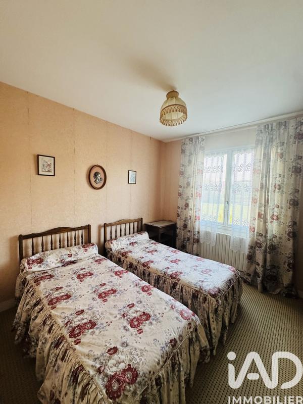 Maison - 90 m² - 5 pièces