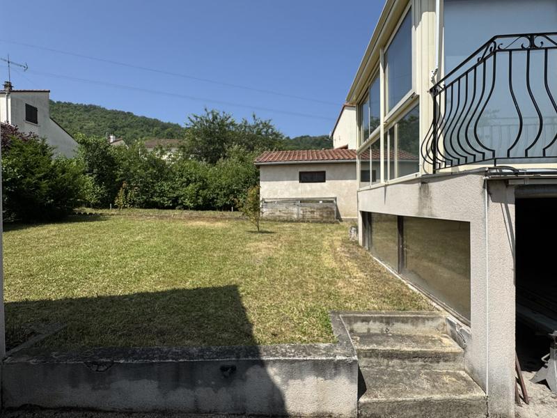 Maison traditionnelle - 123 m² - 6 pièces