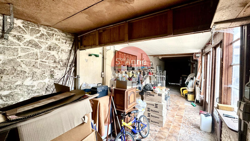 Maison - 150 m² - 7 pièces