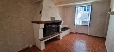 Maison - 96 m² - 5 pièces