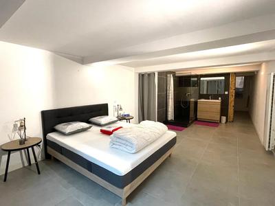 Loft - 82 m² - 4 pièces