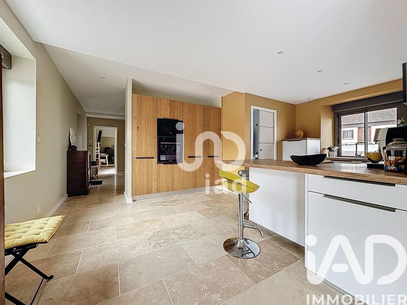 Maison - 180 m² - 5 pièces