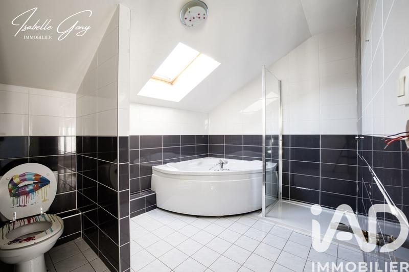 Maison - 146 m² - 5 pièces