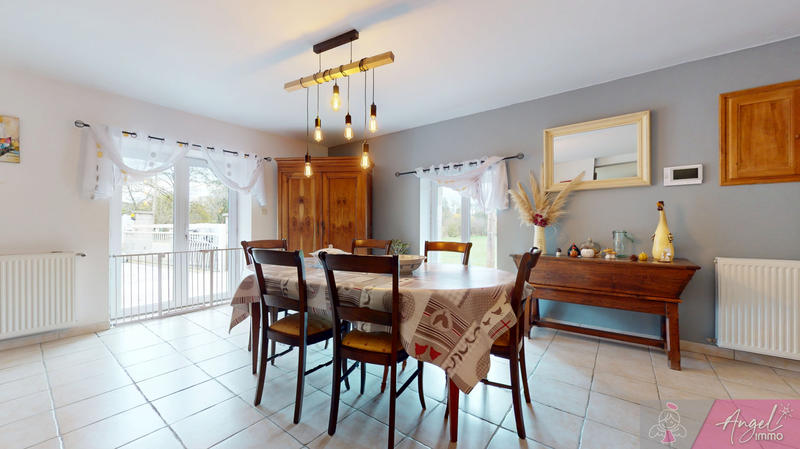 Maison - 130 m² - 6 pièces